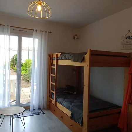 Cosy Avec Jardinet A 300m De La - 4 Couchages - Fr-1-224b-689 Apartment La Gueriniere