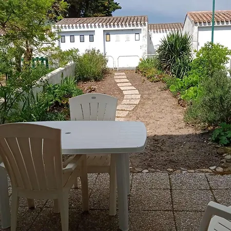 Cosy Avec Jardinet A 300m De La - 4 Couchages - Fr-1-224b-689