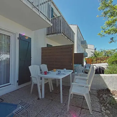 Cosy Avec Jardinet A 300m De La - 4 Couchages - Fr-1-224b-689 Apartment
